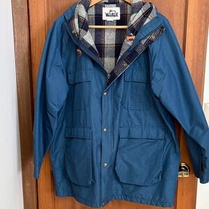 Woolrich Men's Blue Raincoat with Plaid Lining
